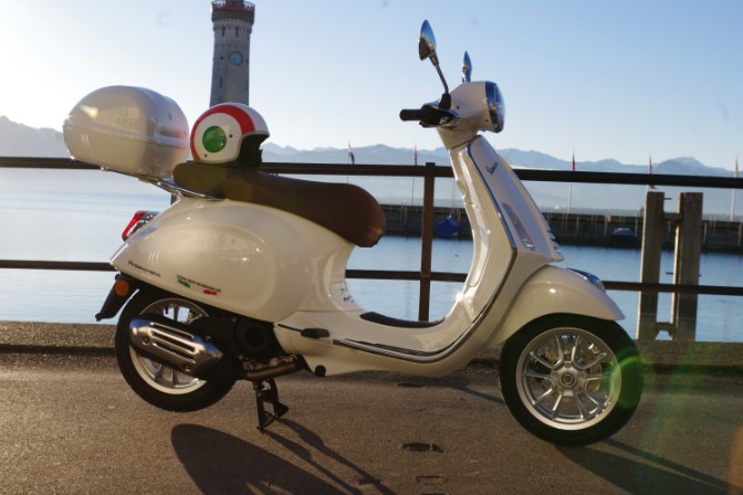 vespa bianca